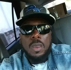 Meet your Posher, Russell